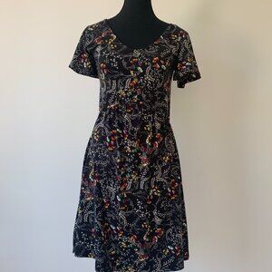 House Black Floral V-Neck Mini Dress - Size Large